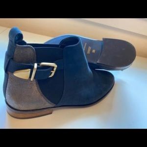 Chelsea boots